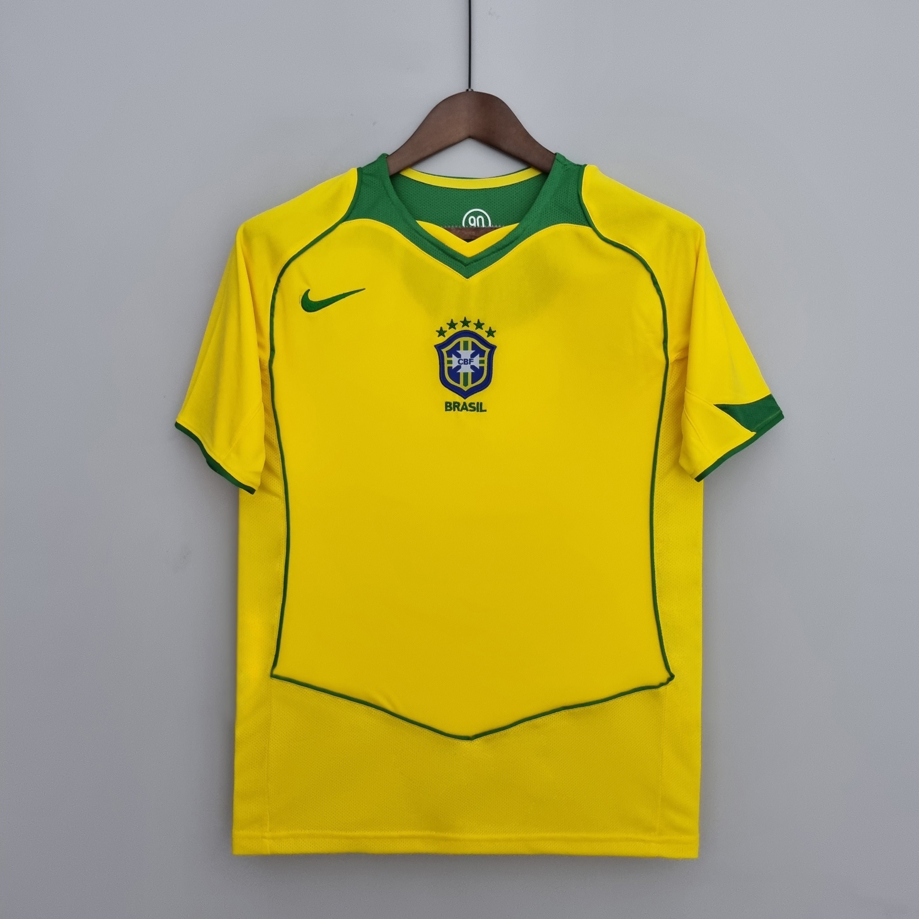 04A_f8b23185-82fb-494e-b54d-fc07a54f0f57 BRASIL I 04/06 HOMBRE (RETRO) - Imagen 1