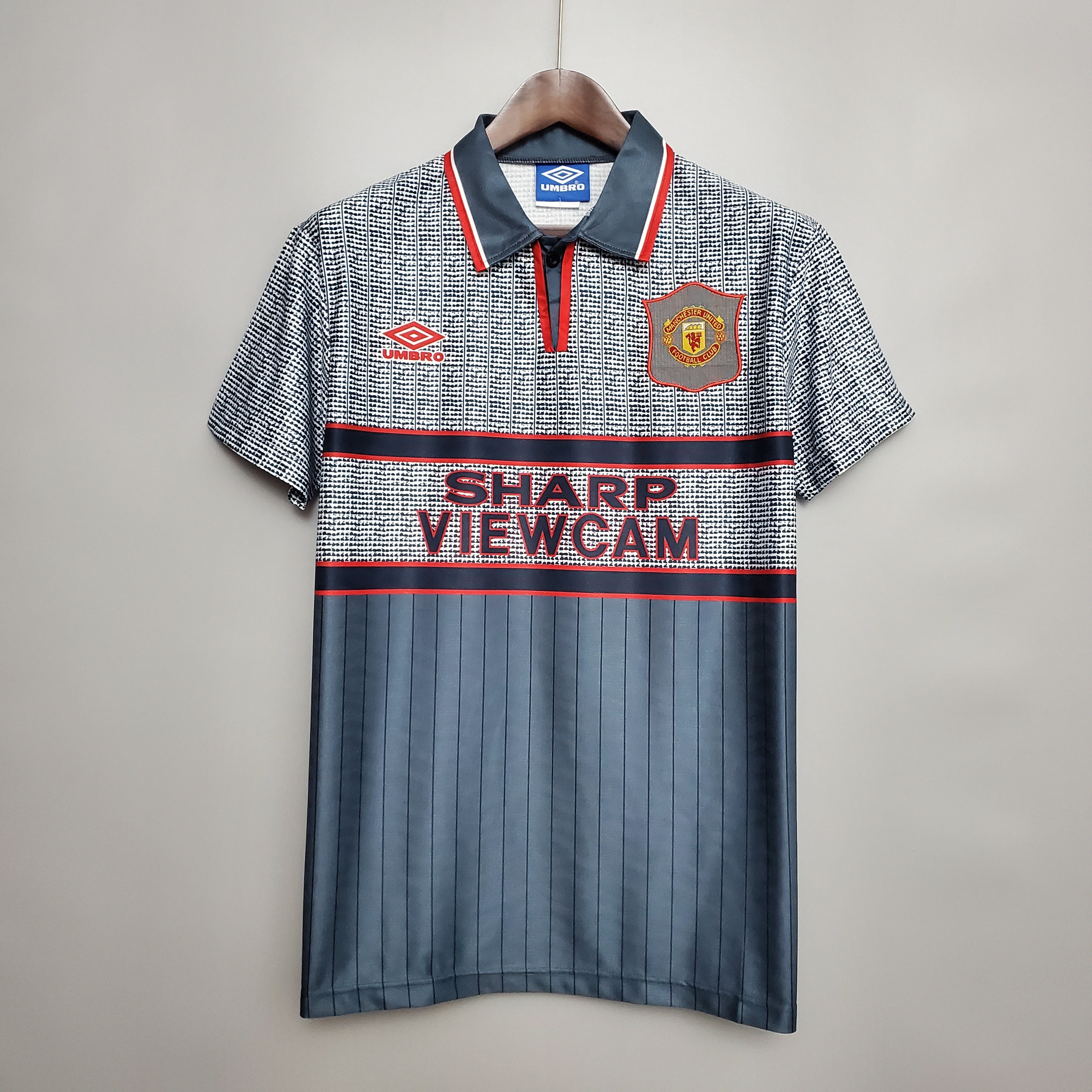 129R9596 MANCHESTER UNITED I 95/96 HOMBRE (RETRO) - Imagen 1