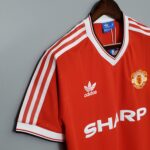 MANCHESTER UNITED I 1983 HOMBRE (RETRO) - Imagen 2