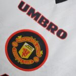 MANCHESTER UNITED I 96/97 HOMBRE (RETRO) - Imagen 4