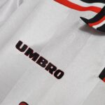 MANCHESTER UNITED I 97/98 HOMBRE (RETRO) - Imagen 4