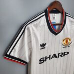 MANCHESTER UNITED II 1983 HOMBRE (RETRO) - Imagen 2