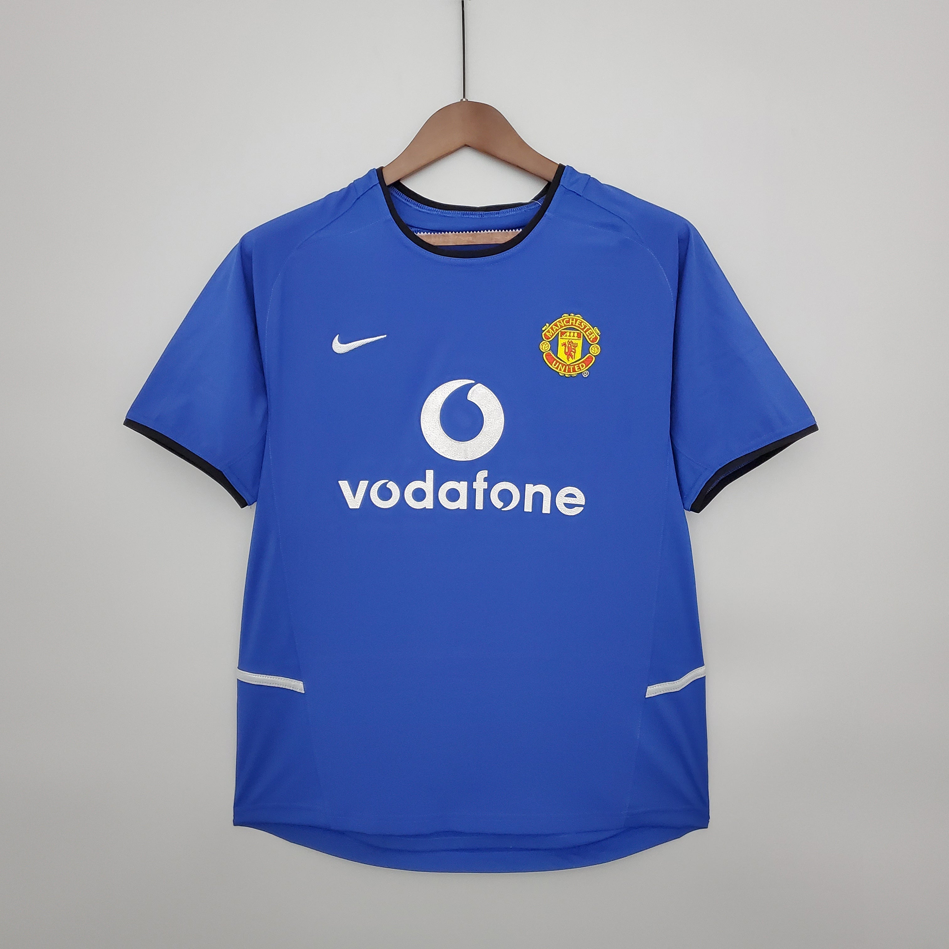 244-1 MANCHESTER UNITED II 02/04 HOMBRE (RETRO) - Imagen 1