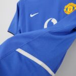MANCHESTER UNITED II 02/04 HOMBRE (RETRO) - Imagen 6