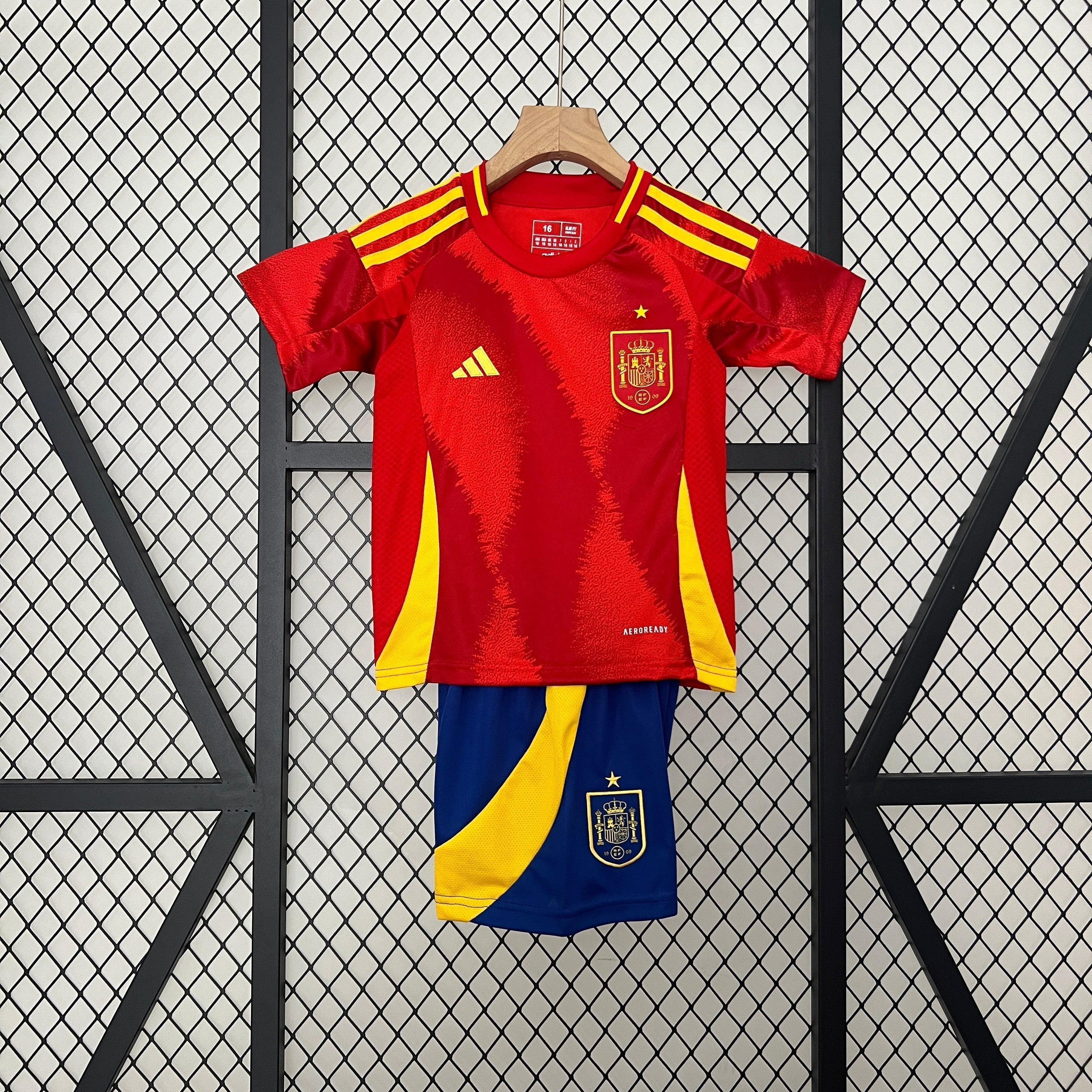 CAMISETAESPANAIEURO2024CONJUNTOINFANTIL ESPAÑA EURO I 2024 CONJUNTO INFANTIL - Imagen 1