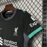 LIVERPOOL III 24/25 CONJUNTO INFANTIL - Imagen 4