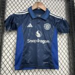 MANCHESTER UNITED II 24/25 CONJUNTO INFANTIL - Imagen 5