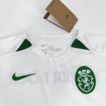 SPORTING LISBOA EDICIÓN LIMITADA II 24/25 CONJUNTO INFANTIL - Imagen 3