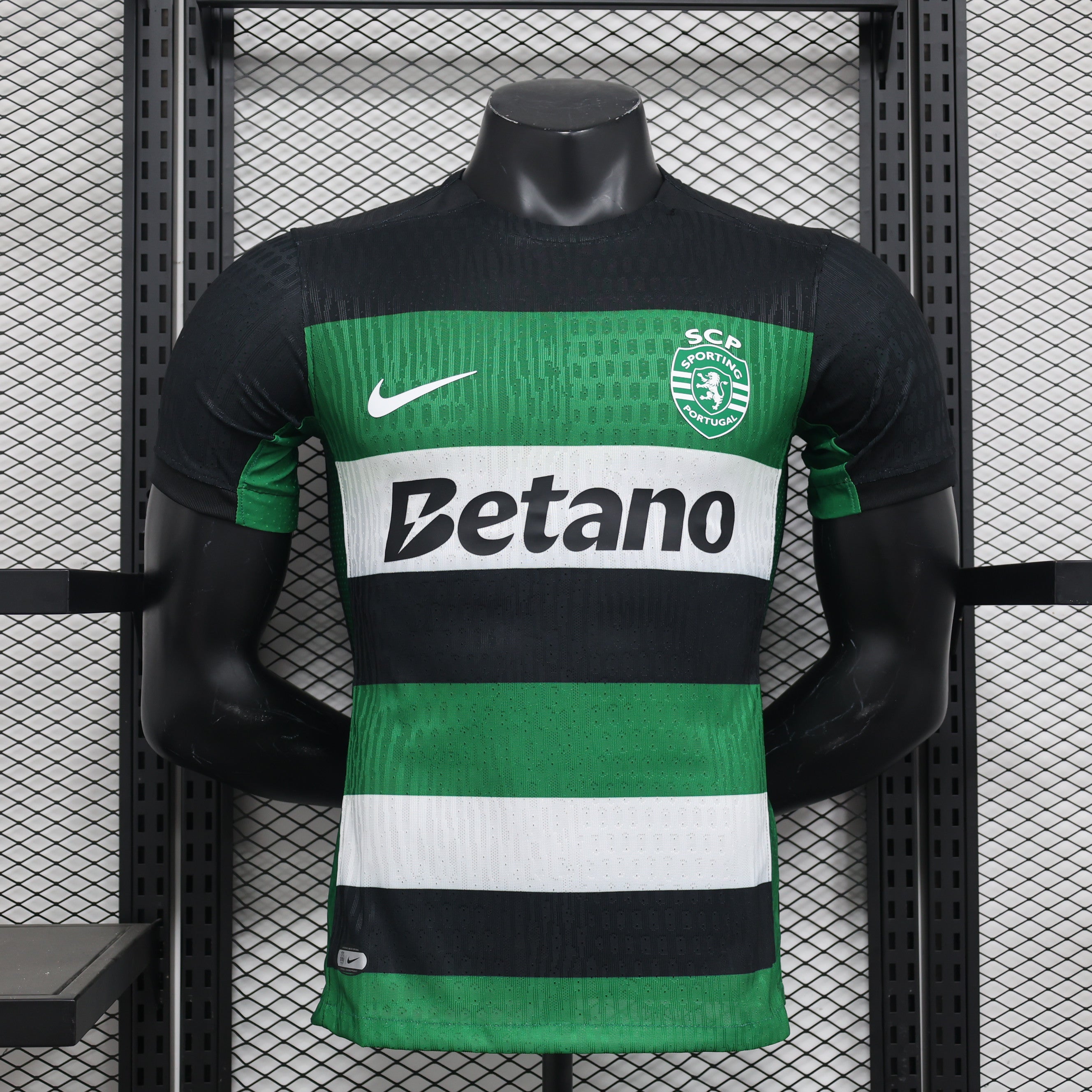 SL38 SPORTING LISBOA I 24/25 HOMBRE (VERSION JUGADOR) - Imagen 1