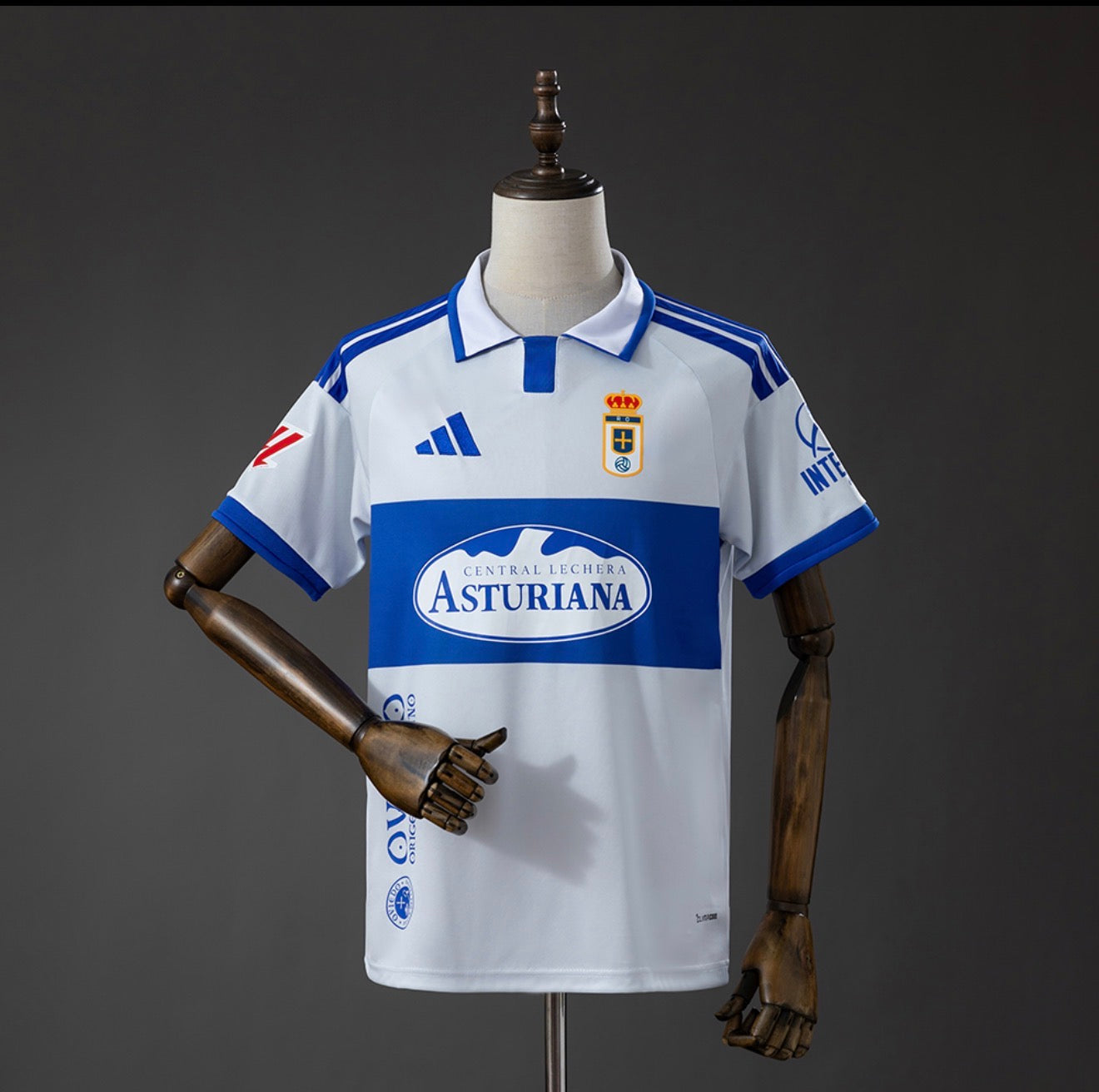 49DC0244-5572-4E48-B00B-3DB9913223F5.jpg REAL OVIEDO II 26/27 HOMBRE - Imagen 1