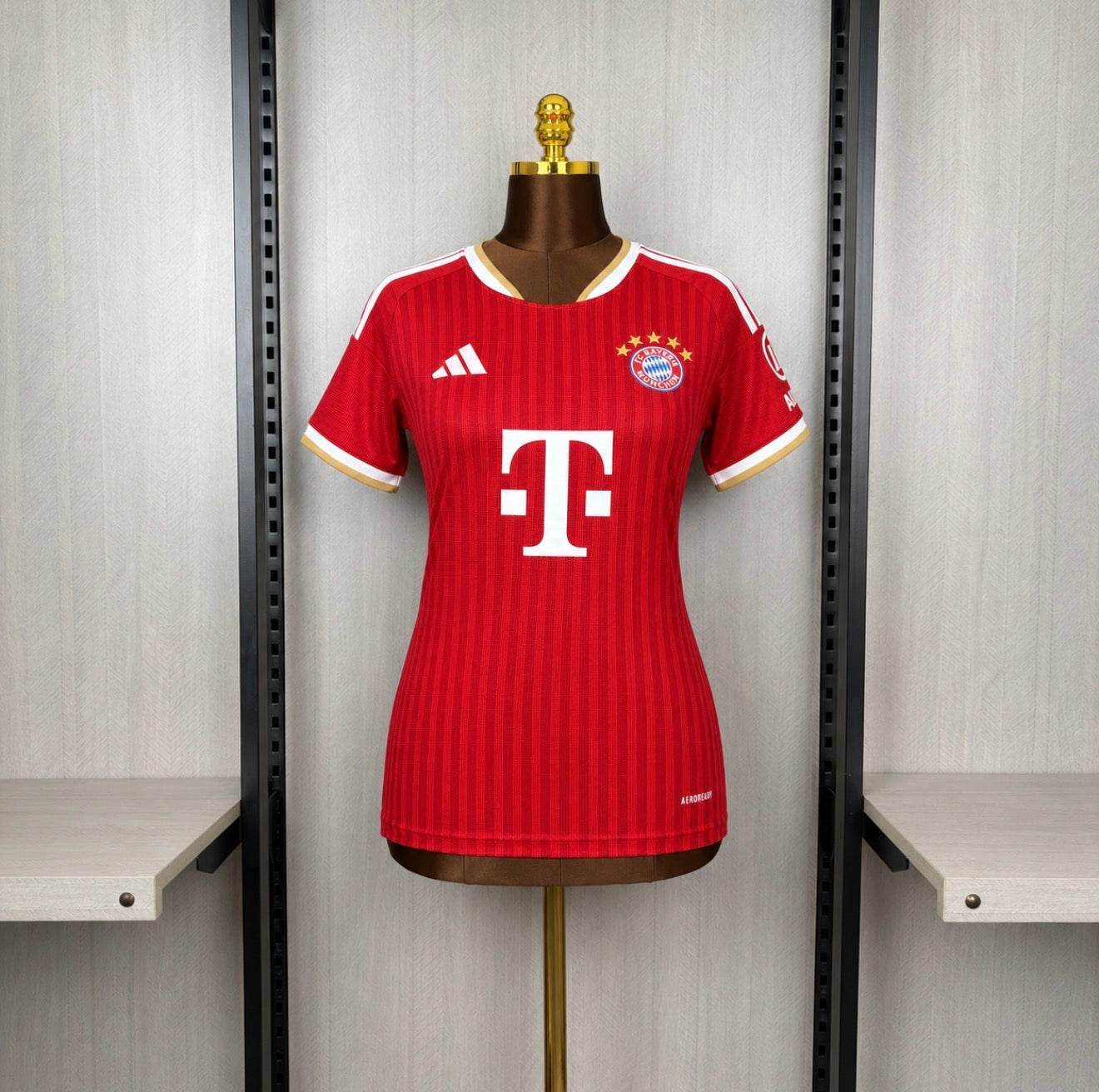 63193ECC-1EA1-4074-98C2-C7CB82710EC9.jpg BAYERN DE MUNICH I 26/27 MUJER - Imagen 1
