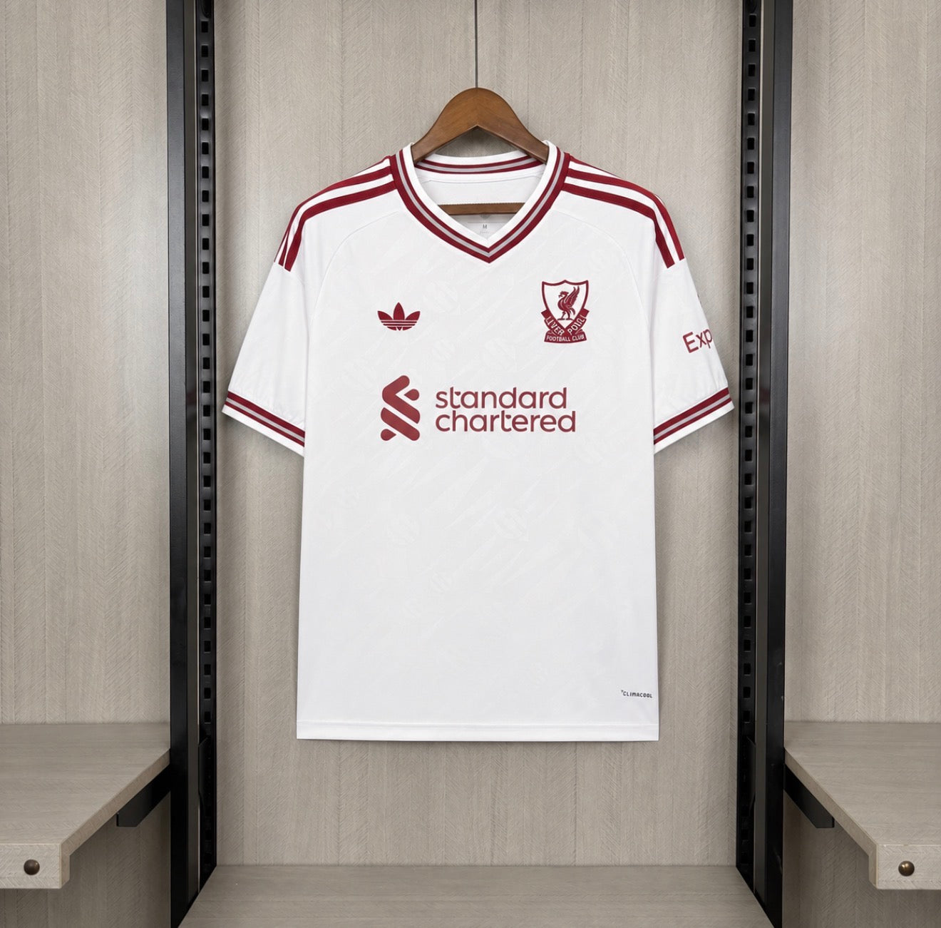 67258BA5-608C-4C5D-968F-DB88F48D3BED.jpg LIVERPOOL II 26/27 HOMBRE - Imagen 1