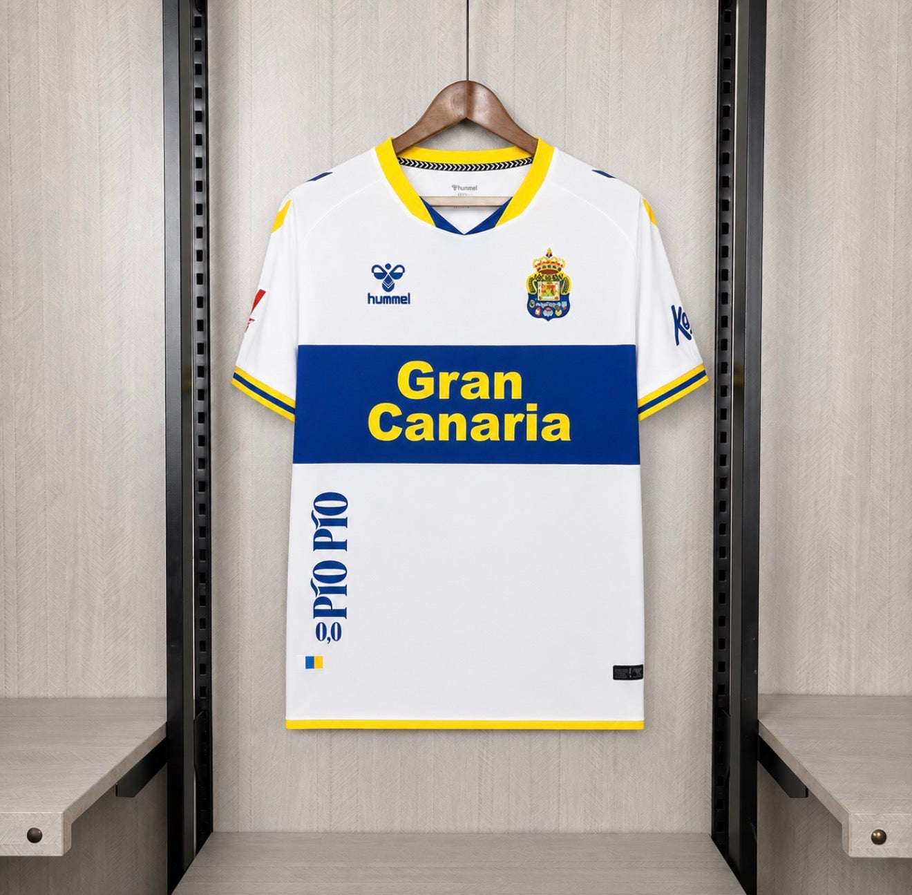A7DCC297-860A-42ED-A486-401FECF09869.jpg LAS PALMAS III 26/27 HOMBRE - Imagen 1