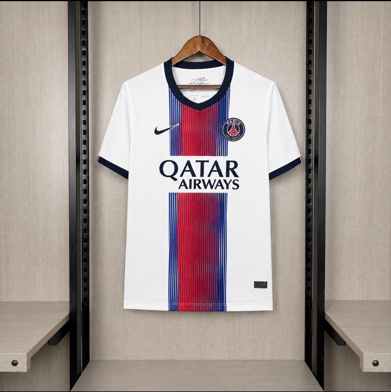 E229F25C-DEF5-46F9-A96A-688B64BB1593.jpg PSG II 26/27 HOMBRE - Imagen 1